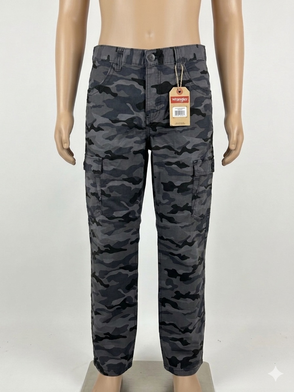 Wrangler Boys Grey
Camo Cargo Pants - Size
16 Regular (NWT)